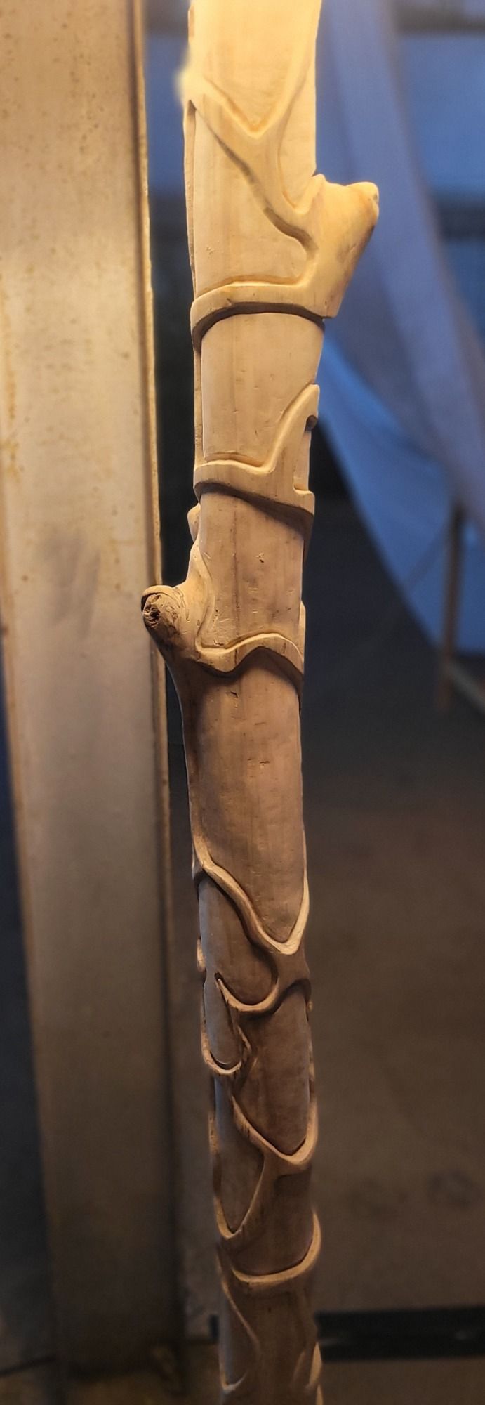 LAMPE SCULPTÉE